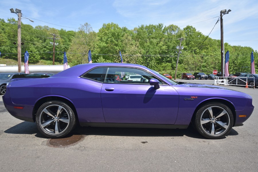 Used Dodge Challenger 2dr Cpe R/T Plus 2013 | Highline Car Connection. Waterbury, Connecticut Used Dodge Challenger 2dr Cpe R/T Plus 2013 | Highline Car Connection. Waterbury, Connecticut