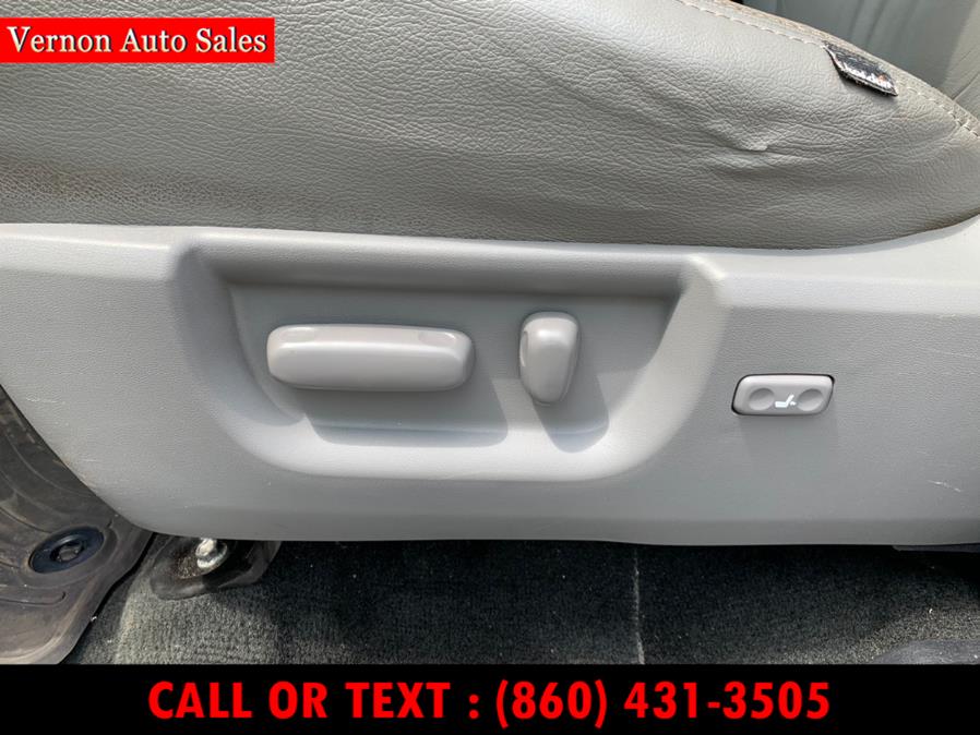 2013 Toyota Sequoia 4WD 5.7L SR5 (Natl), available for sale in Manchester, Connecticut | Vernon Auto Sale & Service. Manchester, Connecticut 2013 Toyota Sequoia 4WD 5.7L SR5 (Natl), available for sale in Manchester, Connecticut | Vernon Auto Sale & Service. Manchester, Connecticut