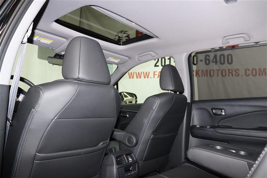 2019 Honda Pilot EXL, available for sale in Paterson, New Jersey | Fast Track Motors. Paterson, New Jersey 2019 Honda Pilot EXL, available for sale in Paterson, New Jersey | Fast Track Motors. Paterson, New Jersey