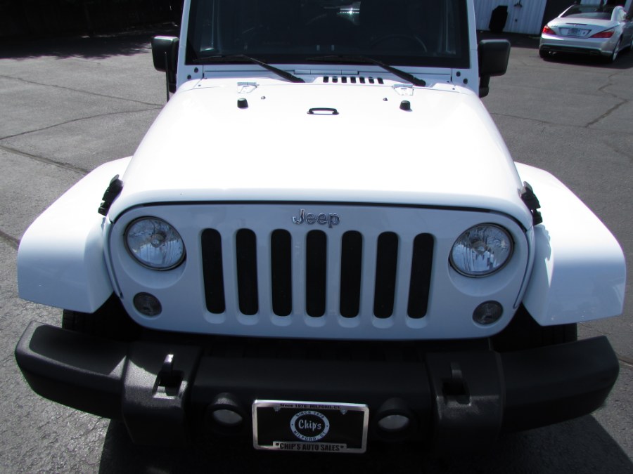 2015 Jeep Wrangler Unlimited 4WD 4dr Sahara, available for sale in Milford, Connecticut | Chip's Auto Sales Inc. Milford, Connecticut 2015 Jeep Wrangler Unlimited 4WD 4dr Sahara, available for sale in Milford, Connecticut | Chip's Auto Sales Inc. Milford, Connecticut
