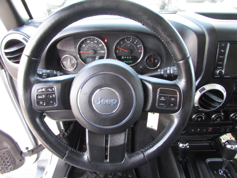 2015 Jeep Wrangler Unlimited 4WD 4dr Sahara, available for sale in Milford, Connecticut | Chip's Auto Sales Inc. Milford, Connecticut 2015 Jeep Wrangler Unlimited 4WD 4dr Sahara, available for sale in Milford, Connecticut | Chip's Auto Sales Inc. Milford, Connecticut