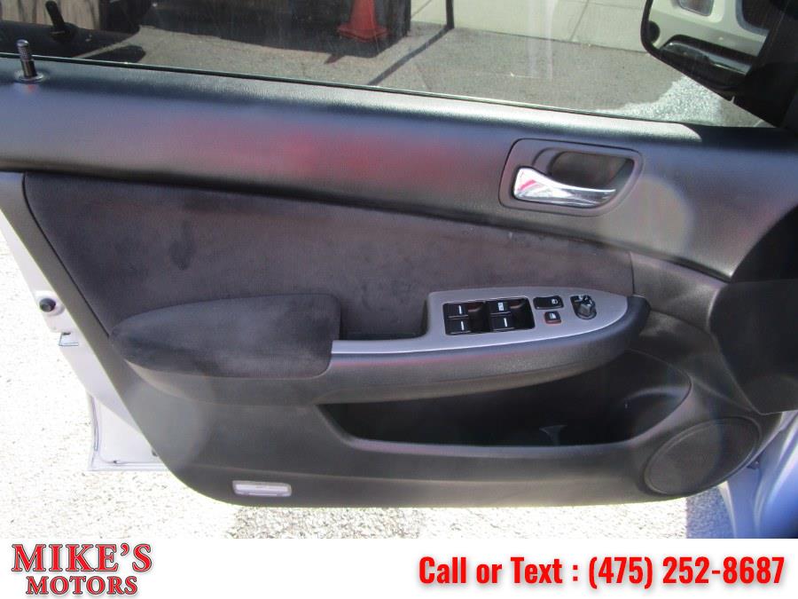 Used Honda Accord Sdn 4dr I4 MT EX 2007 | Mike's Motors LLC. Stratford, Connecticut Used Honda Accord Sdn 4dr I4 MT EX 2007 | Mike's Motors LLC. Stratford, Connecticut