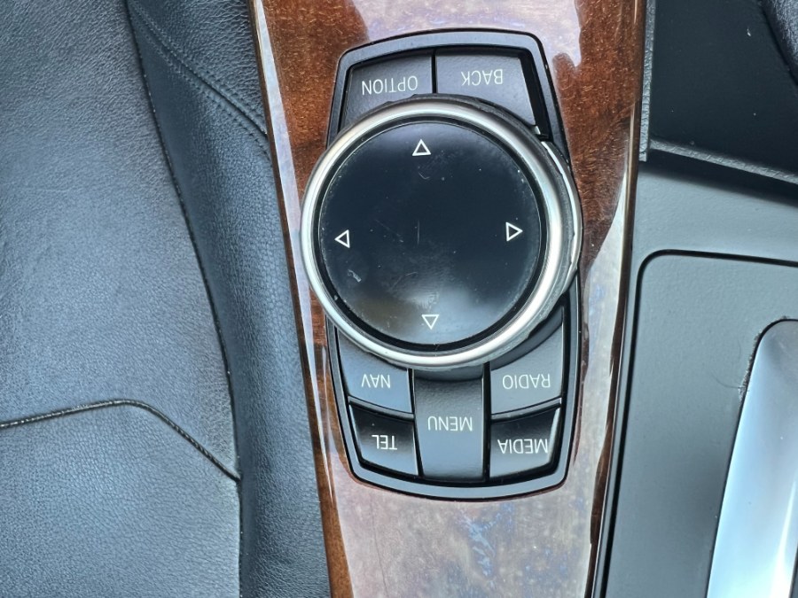 2014 BMW 3 Series 4dr Sdn 328i xDrive AWD SULEV, available for sale in Bristol, Connecticut | Bristol Auto Center LLC. Bristol, Connecticut 2014 BMW 3 Series 4dr Sdn 328i xDrive AWD SULEV, available for sale in Bristol, Connecticut | Bristol Auto Center LLC. Bristol, Connecticut
