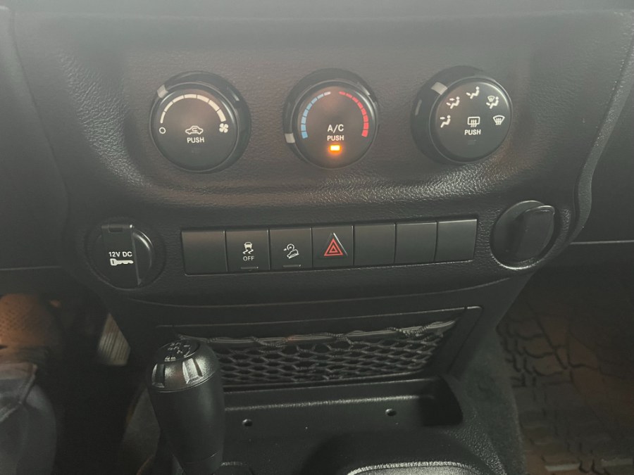 2017 Jeep Wrangler Unlimited Sport 4x4, available for sale in Bristol, Connecticut | Bristol Auto Center LLC. Bristol, Connecticut 2017 Jeep Wrangler Unlimited Sport 4x4, available for sale in Bristol, Connecticut | Bristol Auto Center LLC. Bristol, Connecticut