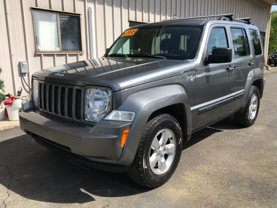 2012 Jeep Liberty 4WD 4dr Sport, available for sale in Branford, CT