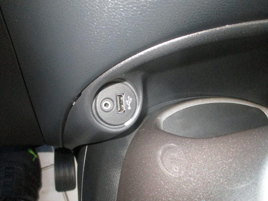 2013 Nissan JUKE 5dr Wgn CVT SV AWD, available for sale in Massapequa, New York | South Shore Auto Brokers & Sales. Massapequa, New York 2013 Nissan JUKE 5dr Wgn CVT SV AWD, available for sale in Massapequa, New York | South Shore Auto Brokers & Sales. Massapequa, New York