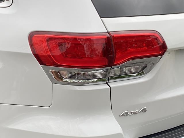 Used Jeep Grand Cherokee Limited 2019 | Eastchester Motor Cars. Bronx, New York Used Jeep Grand Cherokee Limited 2019 | Eastchester Motor Cars. Bronx, New York