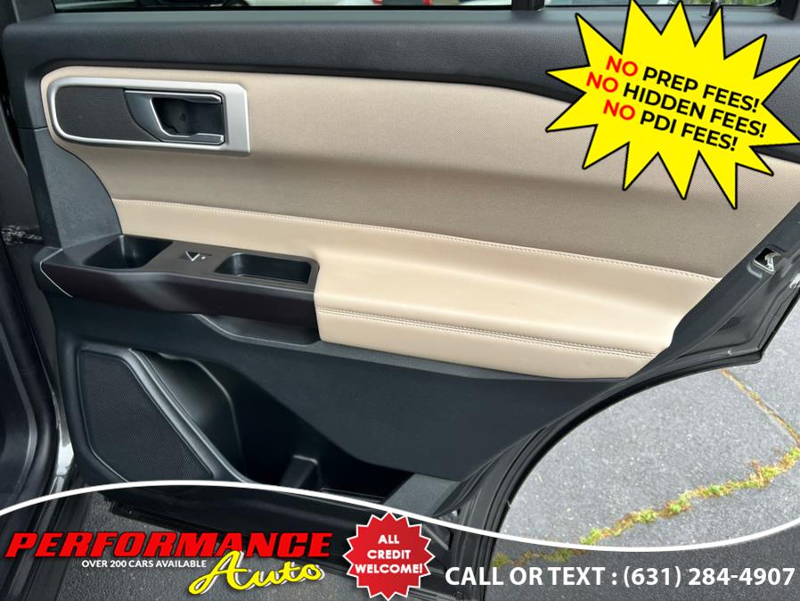 2020 Ford Explorer XLT 4WD, available for sale in Bohemia, New York | Performance Auto Inc. Bohemia, New York 2020 Ford Explorer XLT 4WD, available for sale in Bohemia, New York | Performance Auto Inc. Bohemia, New York