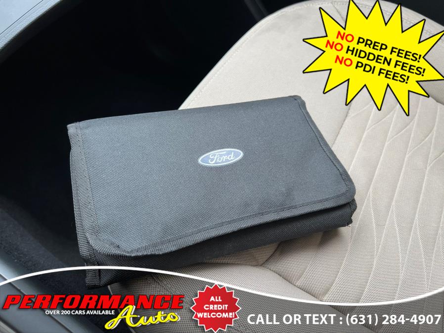2020 Ford Explorer XLT 4WD, available for sale in Bohemia, New York | Performance Auto Inc. Bohemia, New York 2020 Ford Explorer XLT 4WD, available for sale in Bohemia, New York | Performance Auto Inc. Bohemia, New York