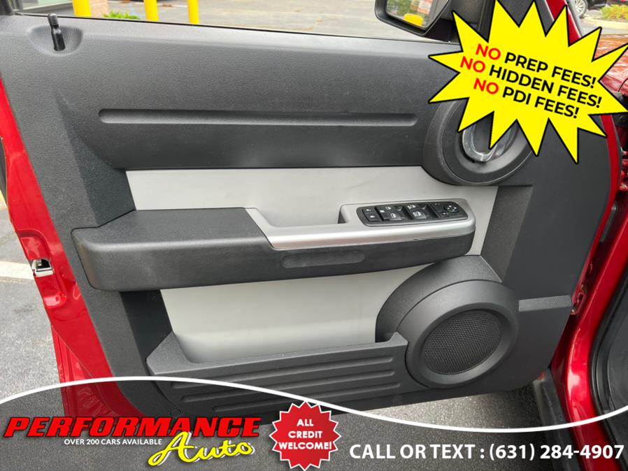 2007 Dodge Nitro 4WD 4dr SLT, available for sale in Bohemia, New York | Performance Auto Inc. Bohemia, New York 2007 Dodge Nitro 4WD 4dr SLT, available for sale in Bohemia, New York | Performance Auto Inc. Bohemia, New York