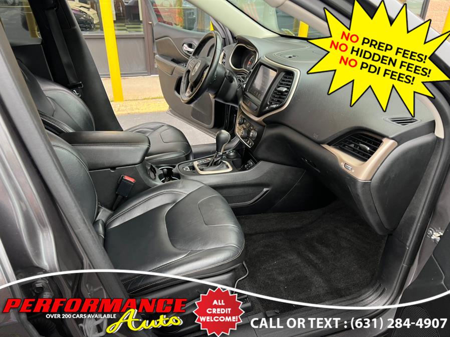 2015 Jeep Cherokee 4WD 4dr Limited, available for sale in Bohemia, New York | Performance Auto Inc. Bohemia, New York 2015 Jeep Cherokee 4WD 4dr Limited, available for sale in Bohemia, New York | Performance Auto Inc. Bohemia, New York