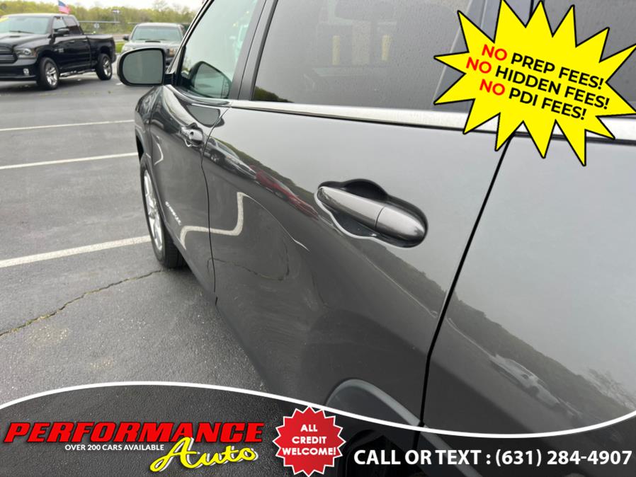 2015 Jeep Cherokee 4WD 4dr Limited, available for sale in Bohemia, New York | Performance Auto Inc. Bohemia, New York 2015 Jeep Cherokee 4WD 4dr Limited, available for sale in Bohemia, New York | Performance Auto Inc. Bohemia, New York