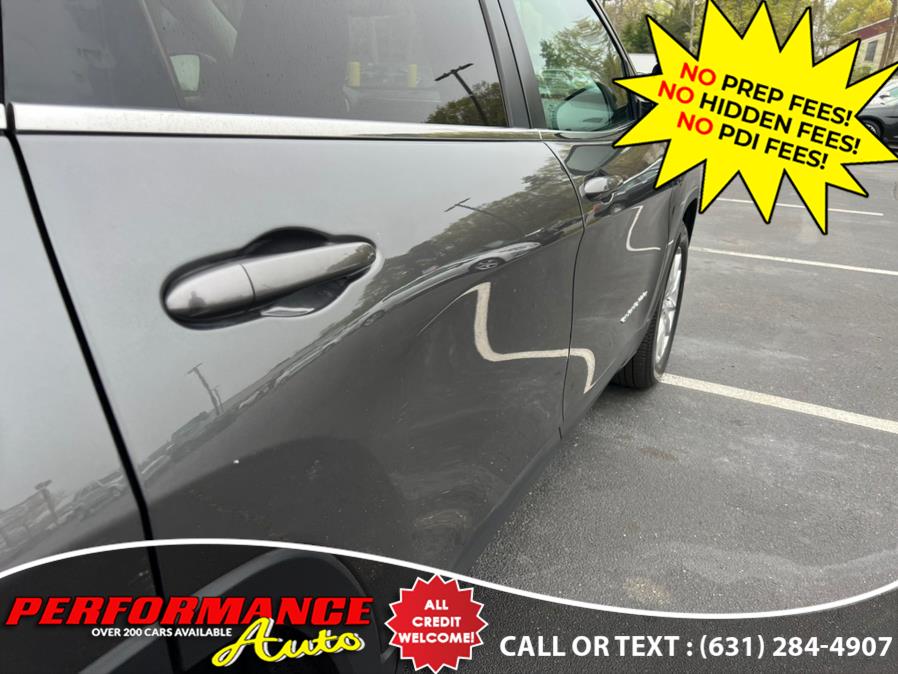 2015 Jeep Cherokee 4WD 4dr Limited, available for sale in Bohemia, New York | Performance Auto Inc. Bohemia, New York 2015 Jeep Cherokee 4WD 4dr Limited, available for sale in Bohemia, New York | Performance Auto Inc. Bohemia, New York
