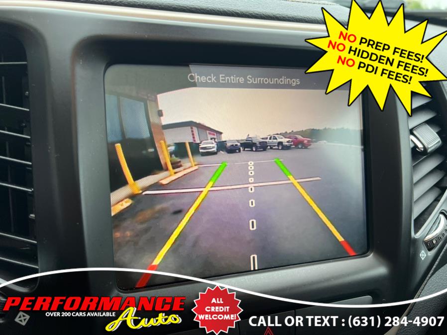 2015 Jeep Cherokee 4WD 4dr Limited, available for sale in Bohemia, New York | Performance Auto Inc. Bohemia, New York 2015 Jeep Cherokee 4WD 4dr Limited, available for sale in Bohemia, New York | Performance Auto Inc. Bohemia, New York