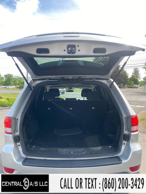 Used Jeep Grand Cherokee 4WD 4dr Laredo Altitude 2012 | Central A/S LLC. East Windsor, Connecticut Used Jeep Grand Cherokee 4WD 4dr Laredo Altitude 2012 | Central A/S LLC. East Windsor, Connecticut