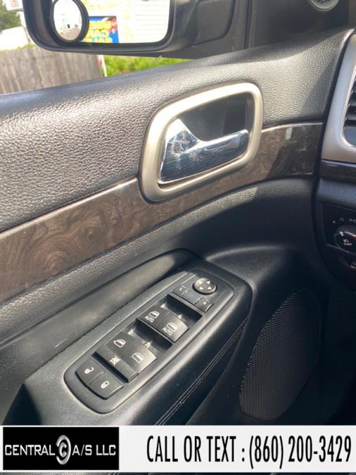 Used Jeep Grand Cherokee 4WD 4dr Laredo Altitude 2012 | Central A/S LLC. East Windsor, Connecticut Used Jeep Grand Cherokee 4WD 4dr Laredo Altitude 2012 | Central A/S LLC. East Windsor, Connecticut