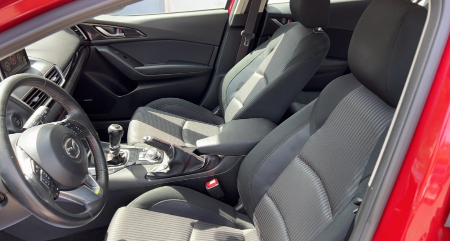 2016 Mazda Mazda3 5dr HB Manual i Touring, available for sale in Waterbury, Connecticut | West End Automotive Center. Waterbury, Connecticut 2016 Mazda Mazda3 5dr HB Manual i Touring, available for sale in Waterbury, Connecticut | West End Automotive Center. Waterbury, Connecticut