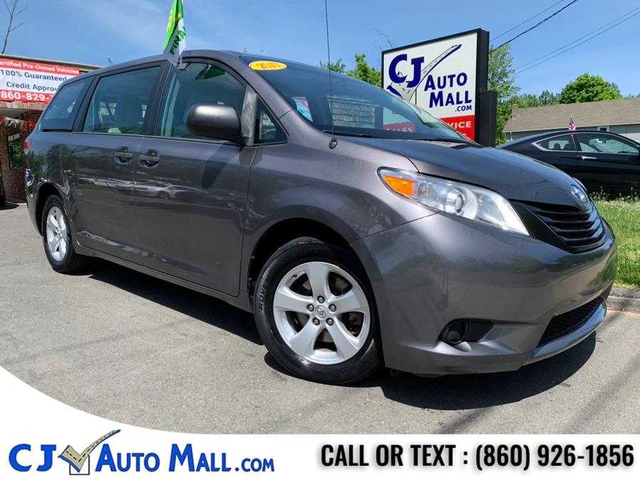 2013 Toyota Sienna 5dr 7-Pass Van V6 L FWD (Natl), available for sale in Bristol, Connecticut | CJ Auto Mall. Bristol, Connecticut