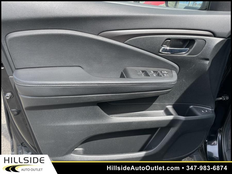 Used Honda Pilot EX-L 2018 | Hillside Auto Outlet. Jamaica, New York Used Honda Pilot EX-L 2018 | Hillside Auto Outlet. Jamaica, New York