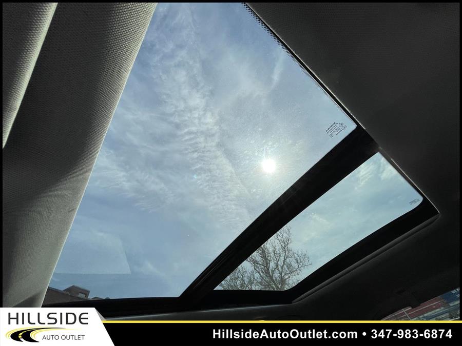 Used Nissan Rogue SL 2018 | Hillside Auto Outlet. Jamaica, New York Used Nissan Rogue SL 2018 | Hillside Auto Outlet. Jamaica, New York