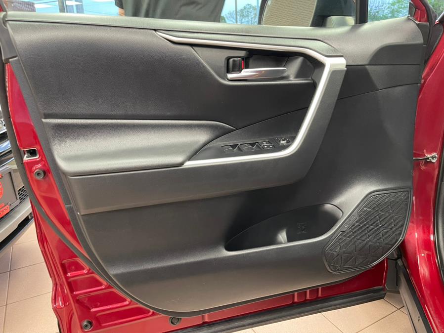 Used Toyota RAV4 XLE AWD (Natl) 2020 | Power Motors East. Massapequa Park, New York Used Toyota RAV4 XLE AWD (Natl) 2020 | Power Motors East. Massapequa Park, New York