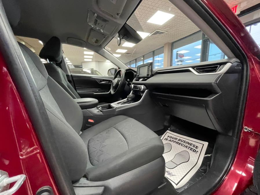 Used Toyota RAV4 XLE AWD (Natl) 2020 | Power Motors East. Massapequa Park, New York Used Toyota RAV4 XLE AWD (Natl) 2020 | Power Motors East. Massapequa Park, New York