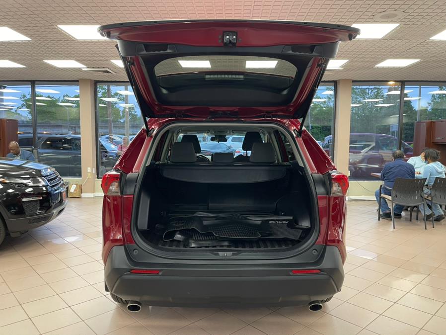 Used Toyota RAV4 XLE AWD (Natl) 2020 | Power Motors East. Massapequa Park, New York Used Toyota RAV4 XLE AWD (Natl) 2020 | Power Motors East. Massapequa Park, New York