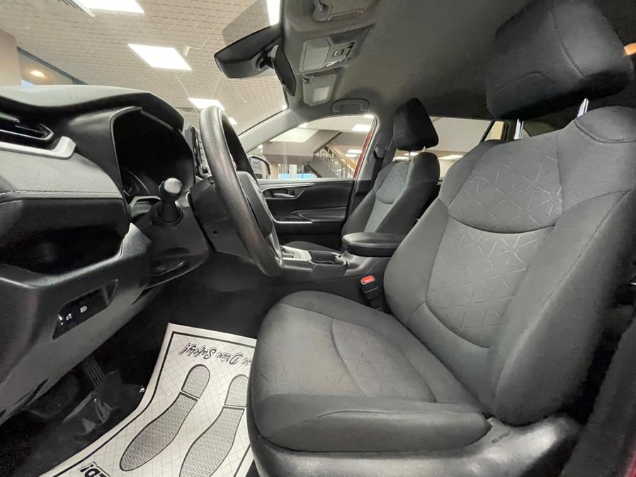 Used Toyota RAV4 XLE AWD (Natl) 2020 | Power Motors East. Massapequa Park, New York Used Toyota RAV4 XLE AWD (Natl) 2020 | Power Motors East. Massapequa Park, New York