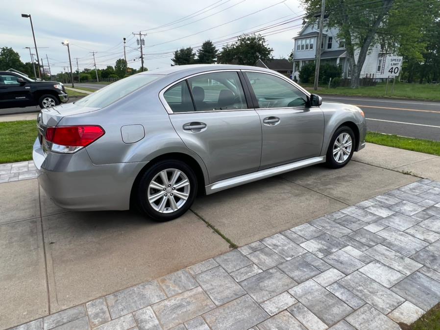 Used Subaru Legacy 4dr Sdn H4 Auto 2.5i Prem AWP/Pwr Moon 2011 | House of Cars CT. Meriden, Connecticut