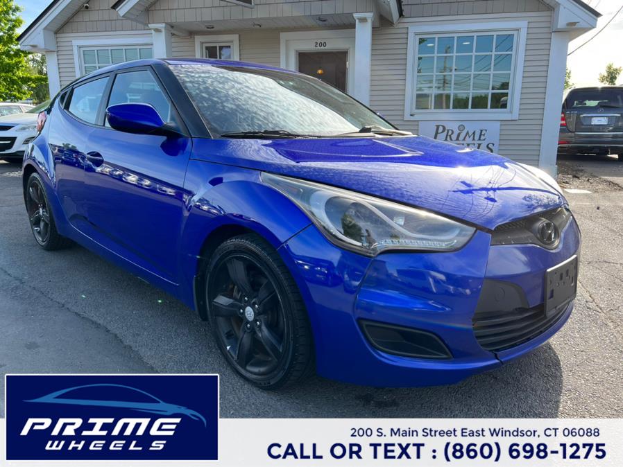Used Hyundai Veloster 3dr Cpe Auto w/Black Int 2012 | Prime Wheels. East Windsor, Connecticut