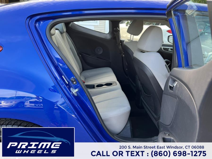 2012 Hyundai Veloster 3dr Cpe Auto w/Black Int, available for sale in East Windsor, Connecticut | Prime Wheels. East Windsor, Connecticut 2012 Hyundai Veloster 3dr Cpe Auto w/Black Int, available for sale in East Windsor, Connecticut | Prime Wheels. East Windsor, Connecticut