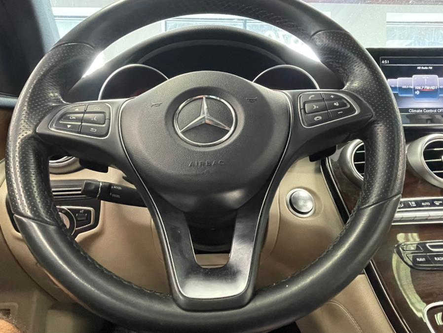 Used Mercedes-Benz GLC GLC 300 4MATIC SUV 2018 | 5 Towns Drive. Inwood, New York Used Mercedes-Benz GLC GLC 300 4MATIC SUV 2018 | 5 Towns Drive. Inwood, New York