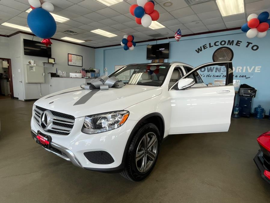 Used Mercedes-Benz GLC GLC 300 4MATIC SUV 2018 | 5 Towns Drive. Inwood, New York Used Mercedes-Benz GLC GLC 300 4MATIC SUV 2018 | 5 Towns Drive. Inwood, New York