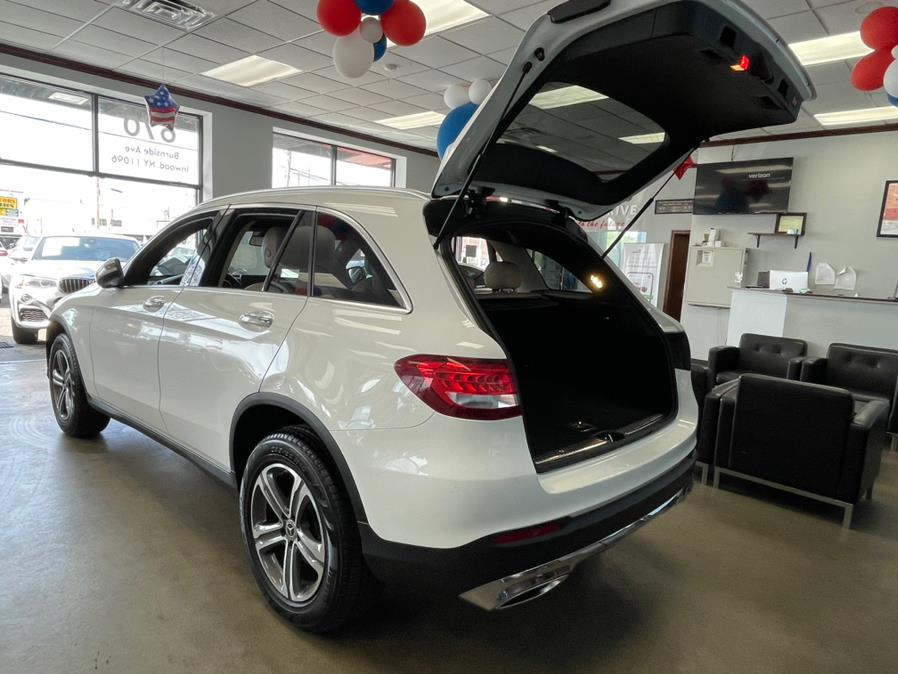 Used Mercedes-Benz GLC GLC 300 4MATIC SUV 2018 | 5 Towns Drive. Inwood, New York Used Mercedes-Benz GLC GLC 300 4MATIC SUV 2018 | 5 Towns Drive. Inwood, New York