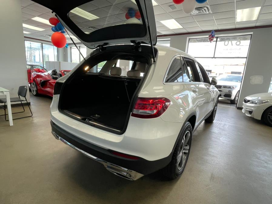 Used Mercedes-Benz GLC GLC 300 4MATIC SUV 2018 | 5 Towns Drive. Inwood, New York Used Mercedes-Benz GLC GLC 300 4MATIC SUV 2018 | 5 Towns Drive. Inwood, New York