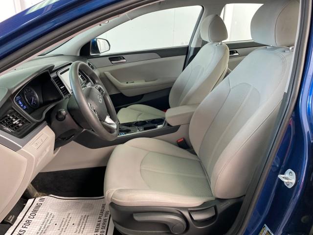 Used Hyundai Sonata SE 2019 | Queens Auto Mall. Richmond Hill, New York Used Hyundai Sonata SE 2019 | Queens Auto Mall. Richmond Hill, New York