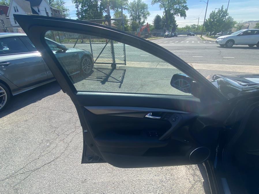 2013 Acura TL 4dr Sdn Auto 2WD, available for sale in Hartford, Connecticut | VEB Auto Sales. Hartford, Connecticut 2013 Acura TL 4dr Sdn Auto 2WD, available for sale in Hartford, Connecticut | VEB Auto Sales. Hartford, Connecticut