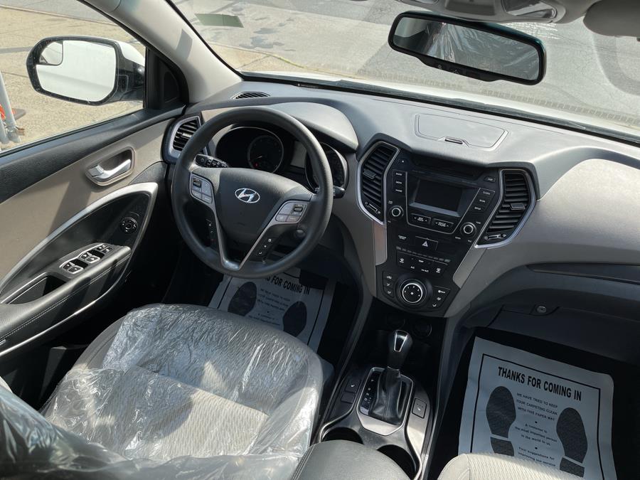 2016 Hyundai Santa Fe AWD 4dr SE, available for sale in Bronx, New York | New York Motors Group Solutions LLC. Bronx, New York 2016 Hyundai Santa Fe AWD 4dr SE, available for sale in Bronx, New York | New York Motors Group Solutions LLC. Bronx, New York