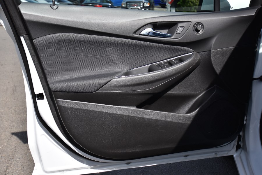 Used Chevrolet Cruze 4dr HB LS 2019 | Highline Car Connection. Waterbury, Connecticut Used Chevrolet Cruze 4dr HB LS 2019 | Highline Car Connection. Waterbury, Connecticut