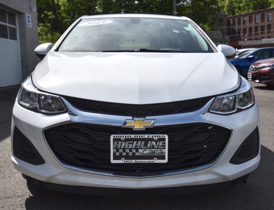Used Chevrolet Cruze 4dr HB LS 2019 | Highline Car Connection. Waterbury, Connecticut Used Chevrolet Cruze 4dr HB LS 2019 | Highline Car Connection. Waterbury, Connecticut