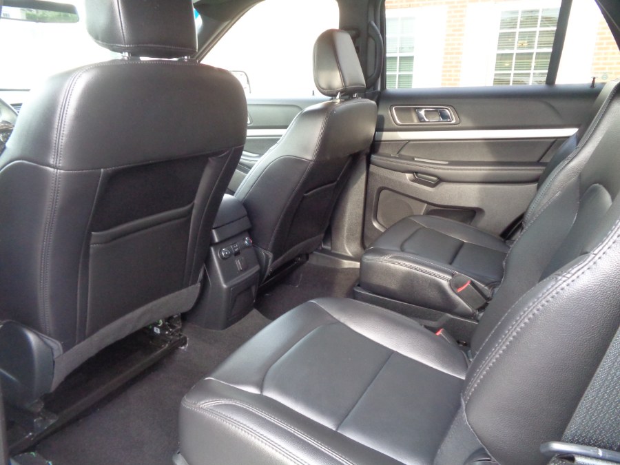 2018 Ford Explorer XLT 4WD, available for sale in Valley Stream, New York | NY Auto Traders. Valley Stream, New York 2018 Ford Explorer XLT 4WD, available for sale in Valley Stream, New York | NY Auto Traders. Valley Stream, New York