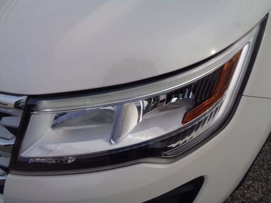 2018 Ford Explorer XLT 4WD, available for sale in Valley Stream, New York | NY Auto Traders. Valley Stream, New York 2018 Ford Explorer XLT 4WD, available for sale in Valley Stream, New York | NY Auto Traders. Valley Stream, New York