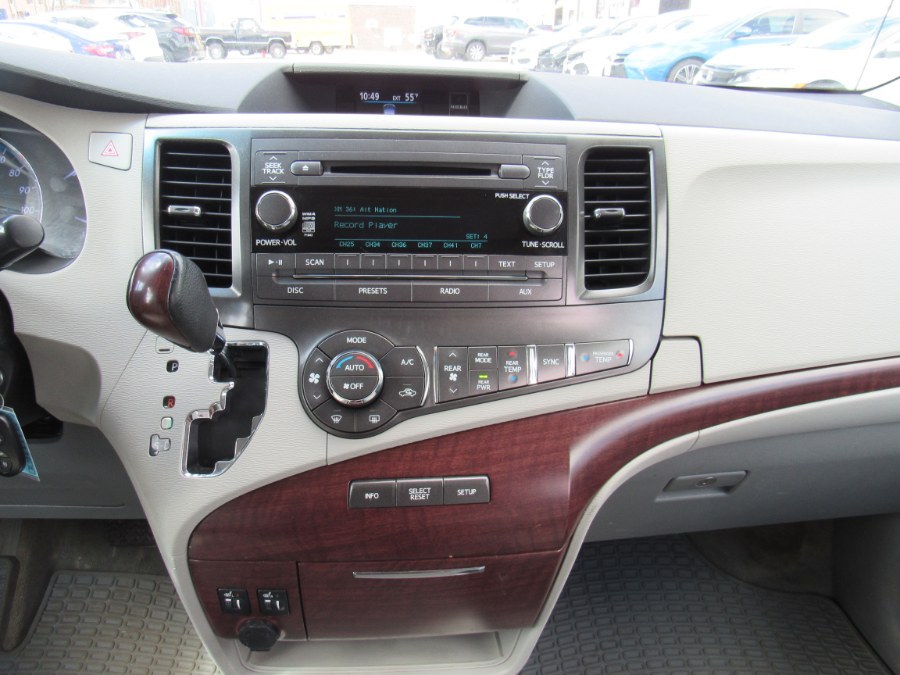 Used Toyota Sienna XLE 2013 | Hilario's Auto Sales Inc.. Worcester, Massachusetts Used Toyota Sienna XLE 2013 | Hilario's Auto Sales Inc.. Worcester, Massachusetts