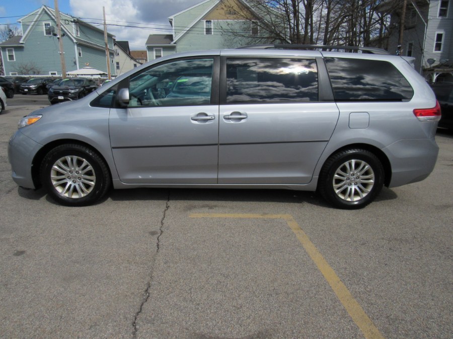 Used Toyota Sienna XLE 2013 | Hilario's Auto Sales Inc.. Worcester, Massachusetts Used Toyota Sienna XLE 2013 | Hilario's Auto Sales Inc.. Worcester, Massachusetts