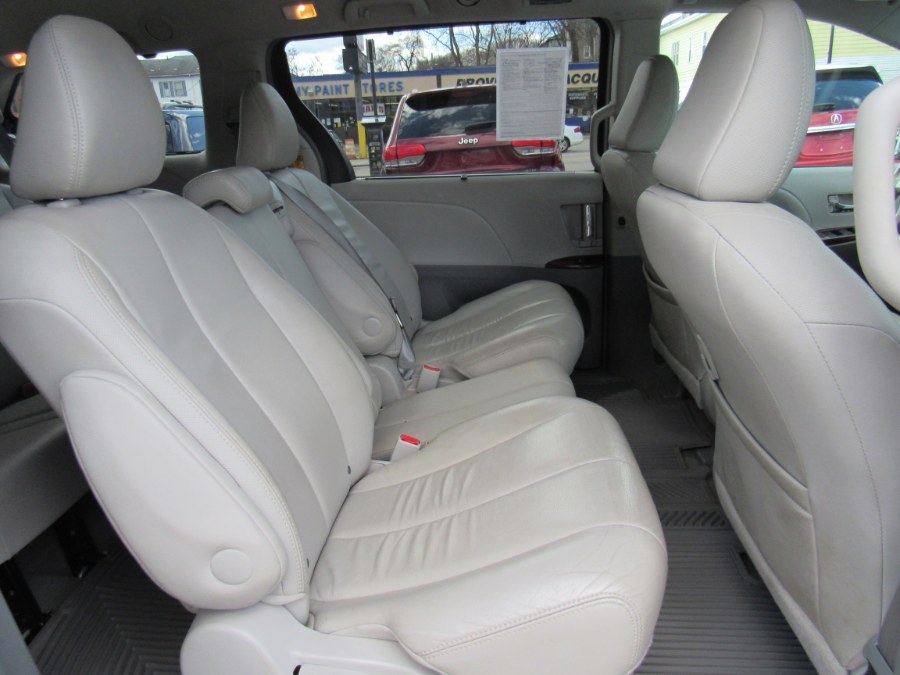 Used Toyota Sienna XLE 2013 | Hilario's Auto Sales Inc.. Worcester, Massachusetts Used Toyota Sienna XLE 2013 | Hilario's Auto Sales Inc.. Worcester, Massachusetts