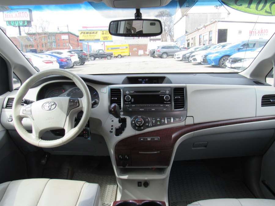 Used Toyota Sienna XLE 2013 | Hilario's Auto Sales Inc.. Worcester, Massachusetts Used Toyota Sienna XLE 2013 | Hilario's Auto Sales Inc.. Worcester, Massachusetts