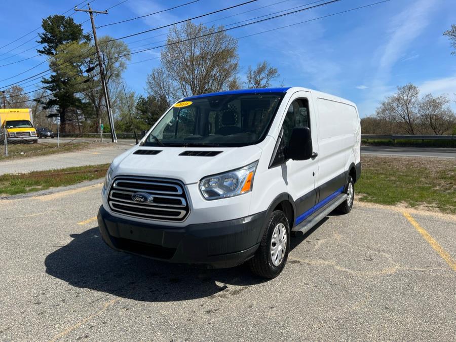 Used Ford Transit Cargo Van T-250 130" Low Rf 9000 GVWR Swing-Out RH Dr 2016 | Danny's Auto Sales. Methuen, Massachusetts Used Ford Transit Cargo Van T-250 130" Low Rf 9000 GVWR Swing-Out RH Dr 2016 | Danny's Auto Sales. Methuen, Massachusetts