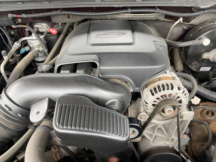 2009 Chevrolet Silverado 1500 LS Extended Cab 4X4, available for sale in East Windsor, Connecticut | Toro Auto. East Windsor, Connecticut 2009 Chevrolet Silverado 1500 LS Extended Cab 4X4, available for sale in East Windsor, Connecticut | Toro Auto. East Windsor, Connecticut