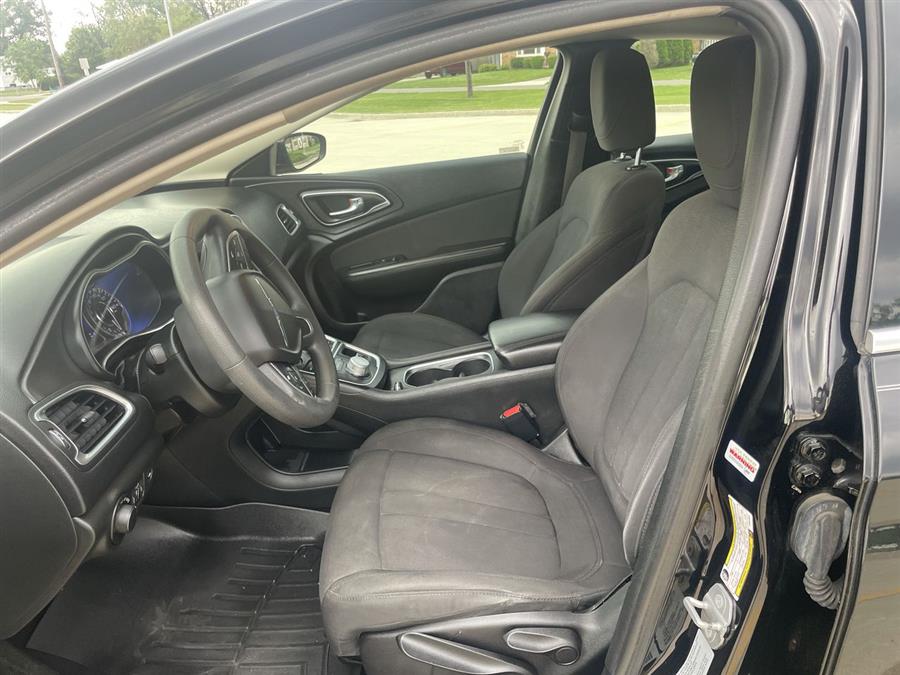 Used Chrysler 200 4dr Sdn Limited FWD 2015 | Josh's All Under Ten LLC. Elida, Ohio Used Chrysler 200 4dr Sdn Limited FWD 2015 | Josh's All Under Ten LLC. Elida, Ohio