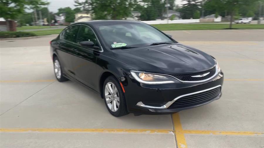 Used Chrysler 200 4dr Sdn Limited FWD 2015 | Josh's All Under Ten LLC. Elida, Ohio Used Chrysler 200 4dr Sdn Limited FWD 2015 | Josh's All Under Ten LLC. Elida, Ohio